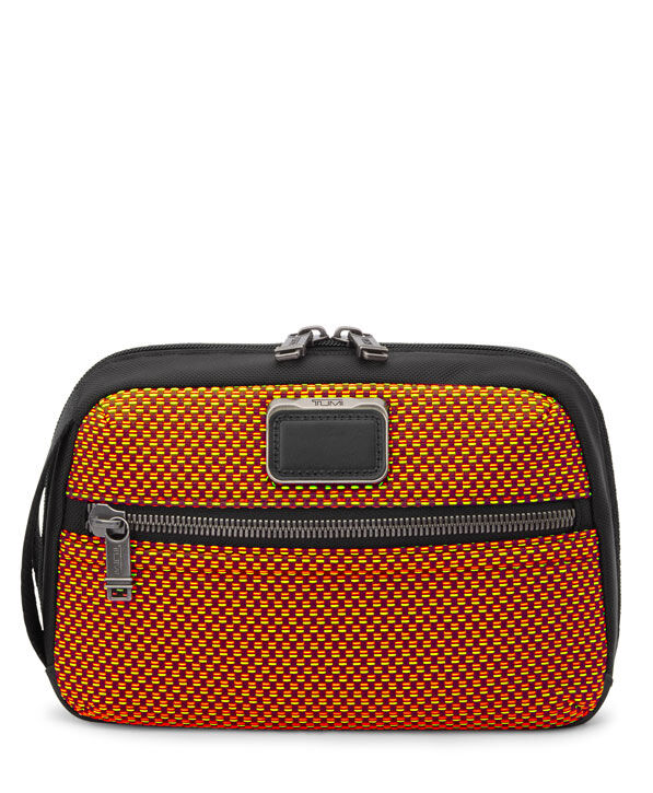 Toiletry & Cosmetic Bags | TUMI
