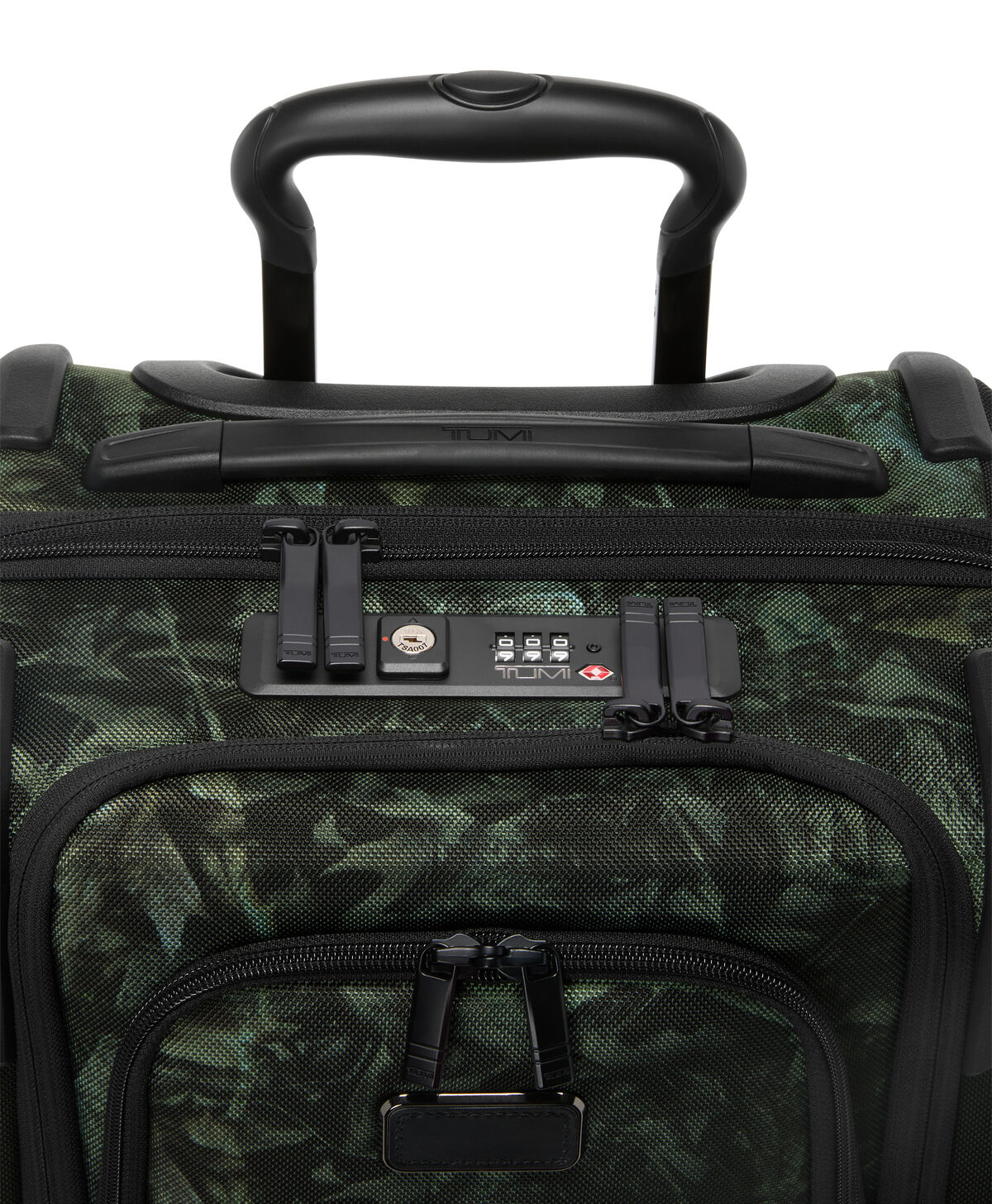 ALPHA Dual Access Expandable Cabin