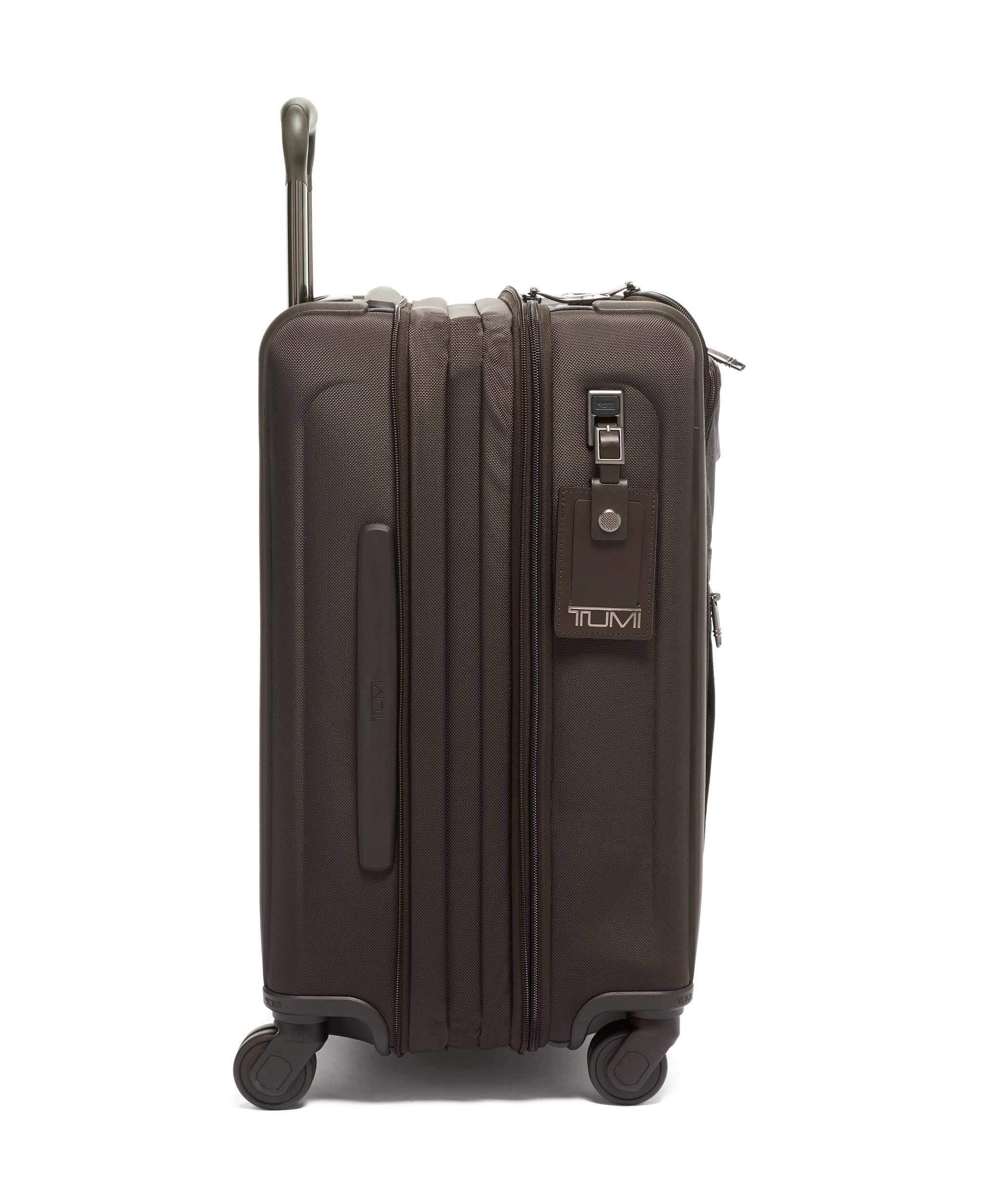 tumi alpha 3 international dual access