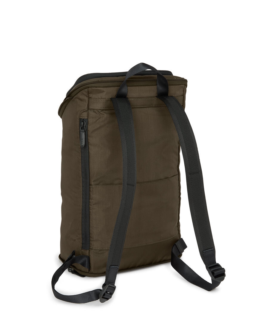 特価 Backpack Packable Bravo Alpha Green Finland TUMI | バッグ