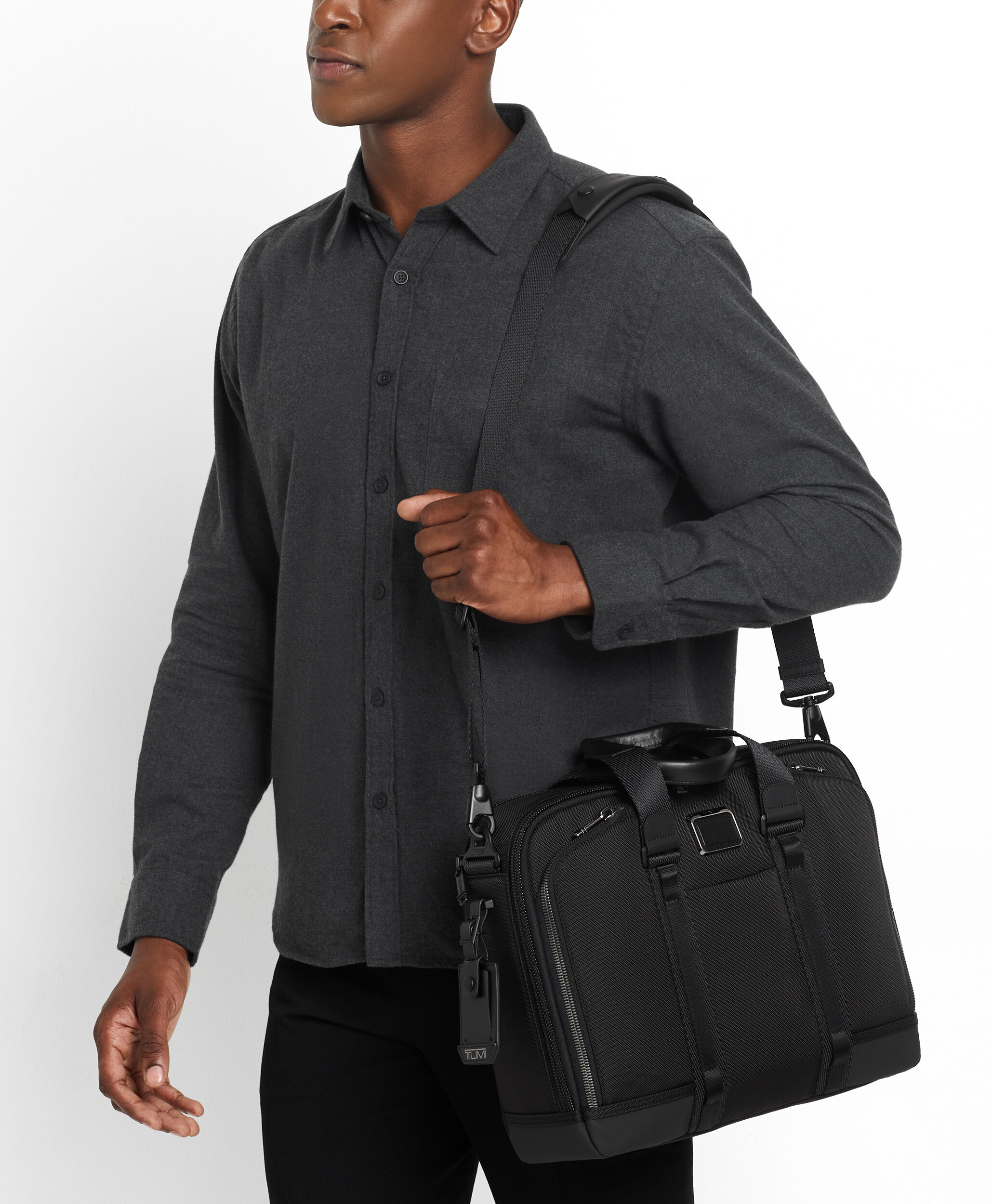 tumi harrison sycamore slim brief