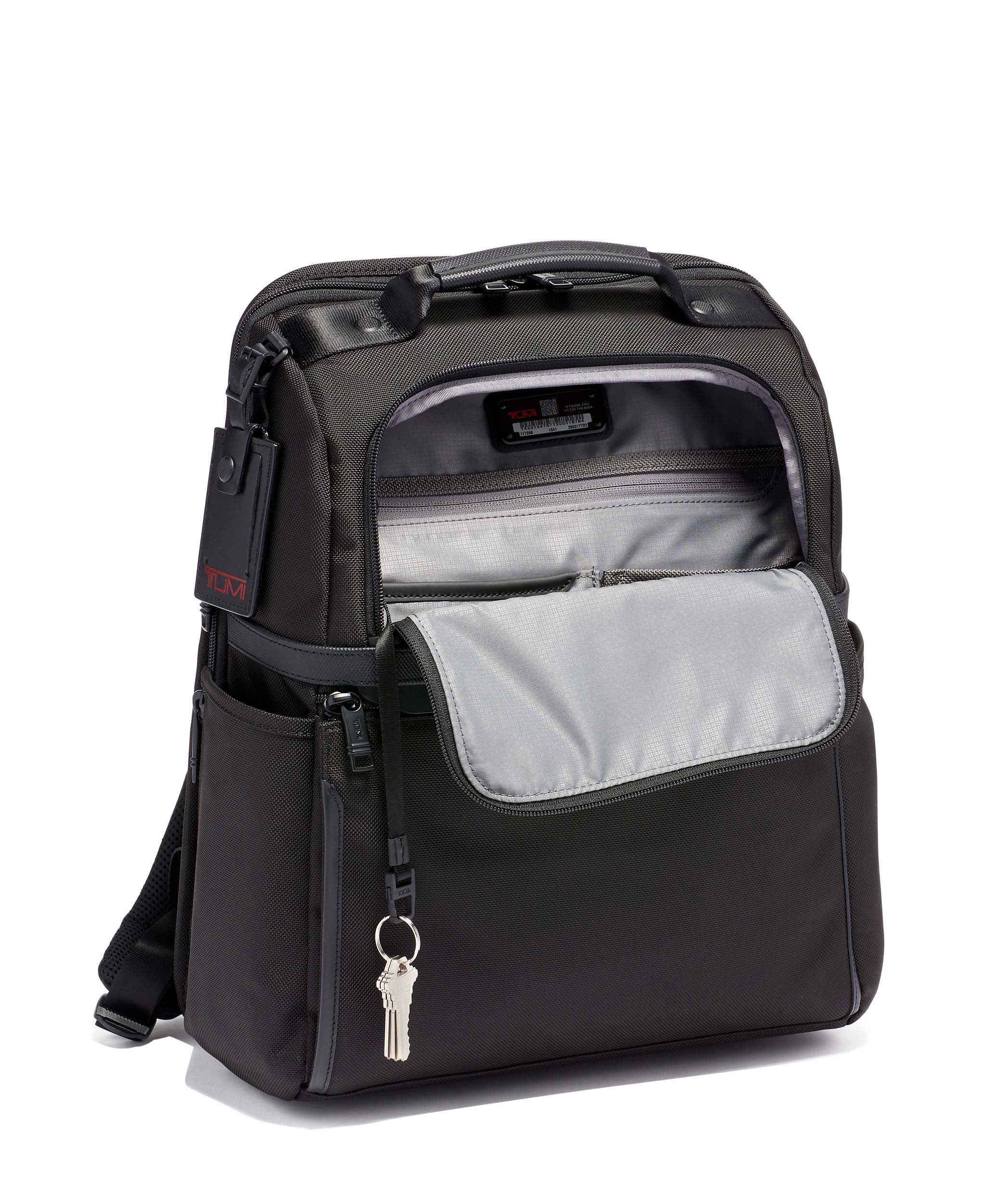 Alpha 3 Slim Solutions Brief Pack Black | TUMI Finland