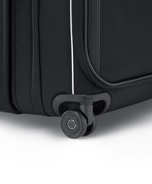 Arriv&eacute; Large Dual Access Expandable Checked
