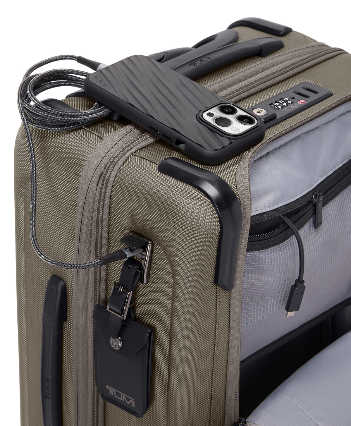 Alpha Dual Access Expandable Cabin