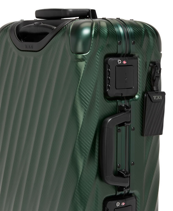 19 Degree Aluminium International Carry On 56 cm TUMI Finland