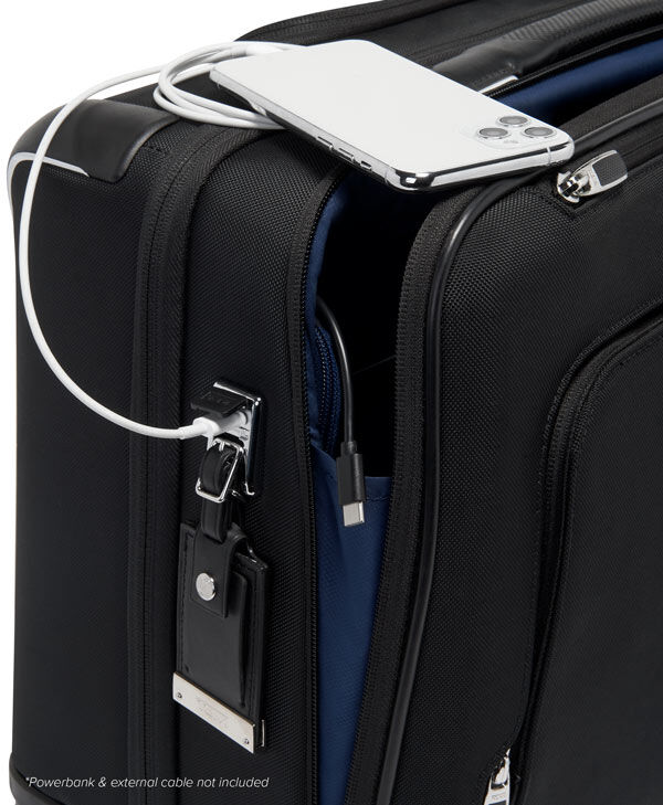 Arrivé Compact Wheeled Brief 39,5 cm Black | TUMI Finland