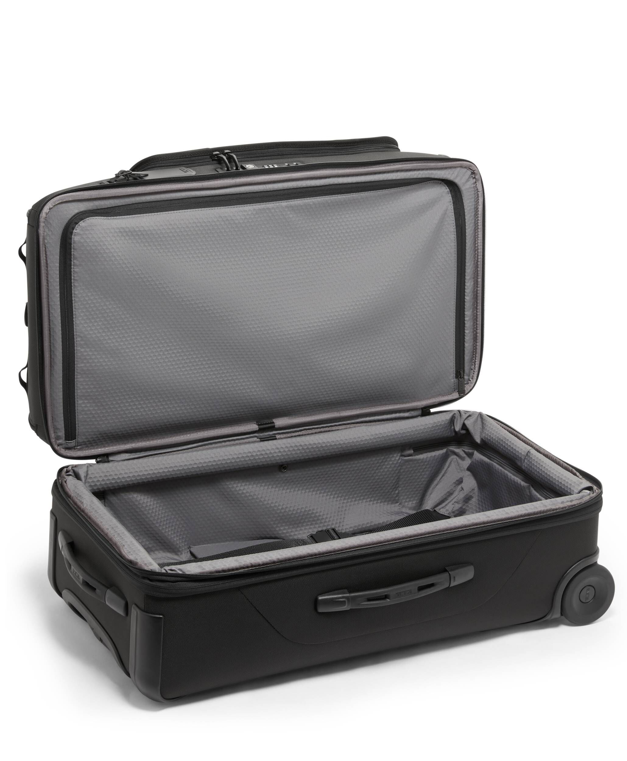 Tumi alpha bravo duffel bag discount