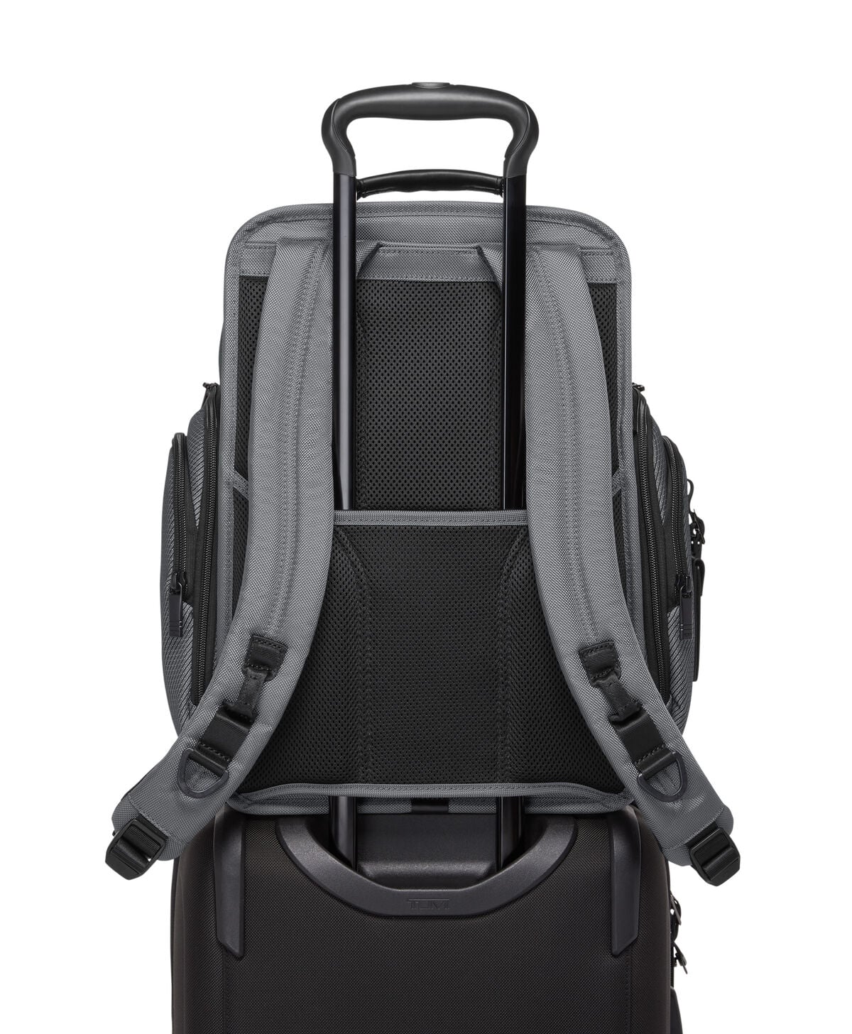 ALPHA Tumi Brief Pack