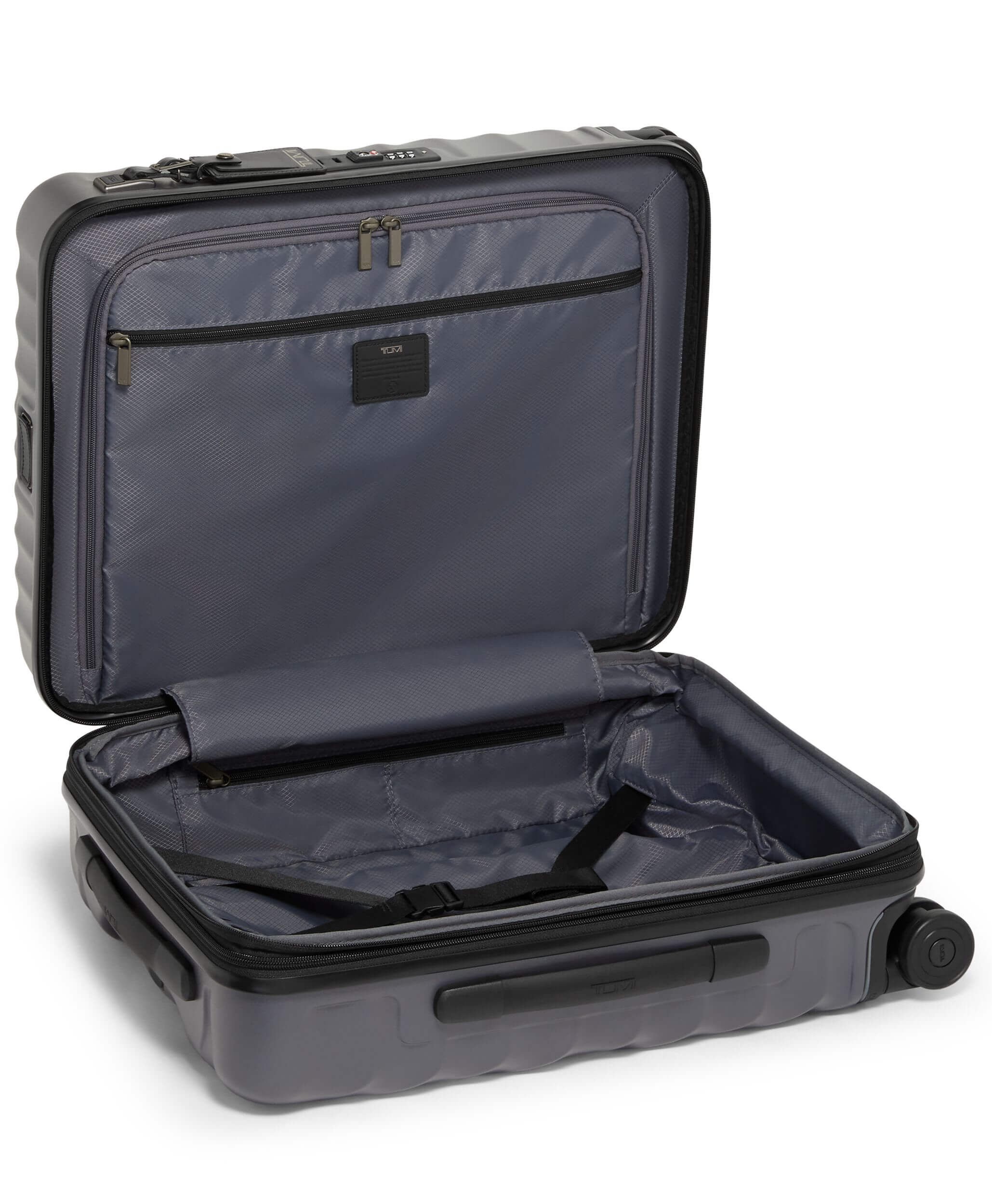 Tumi trolley sale top