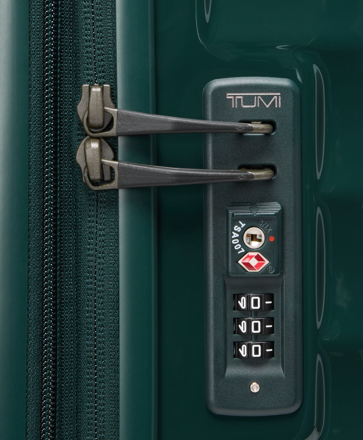 TUMI Continental Expandable Carry-On 55 cm