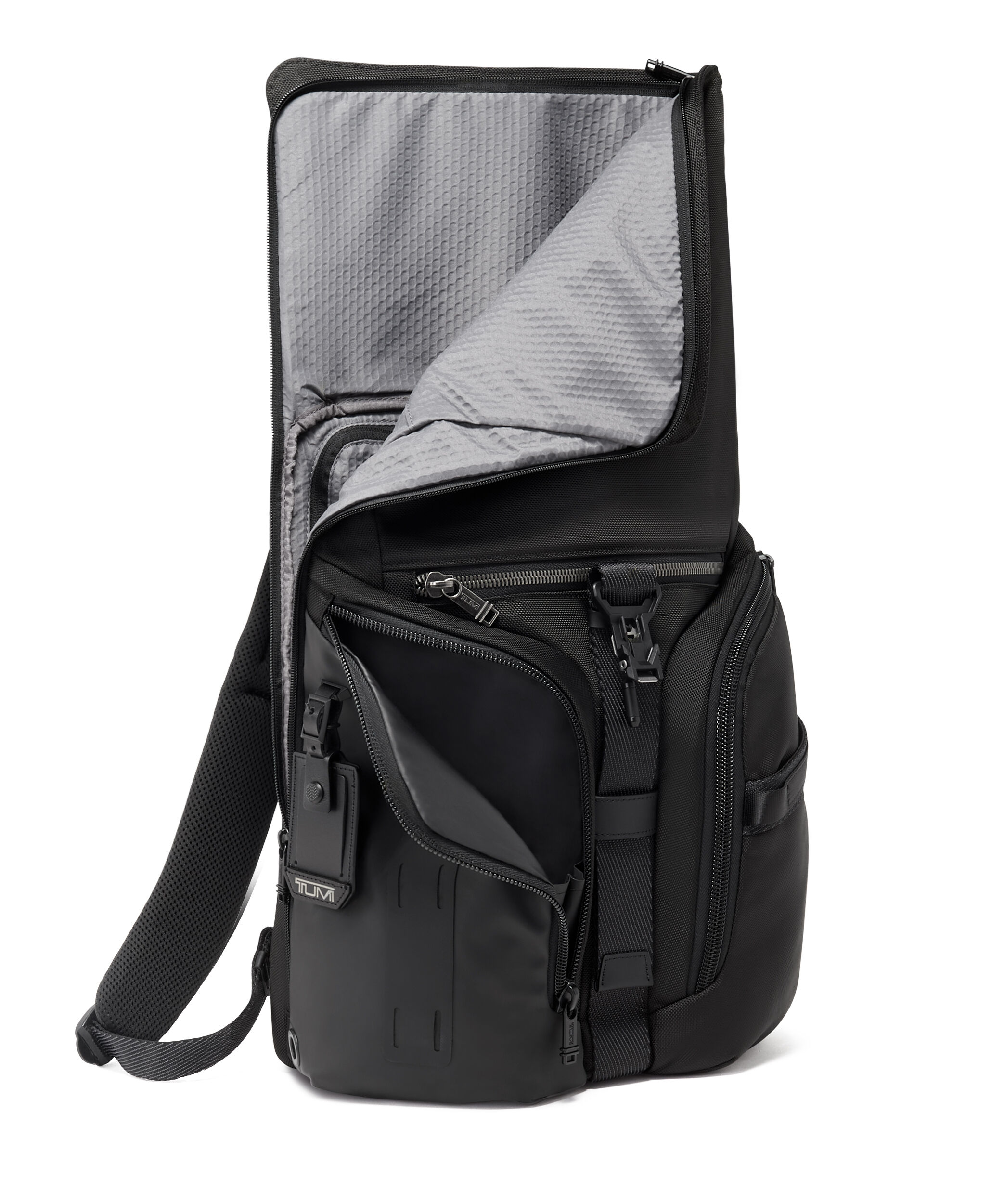 Amazon.co.jp: [トゥミ] バッグ(リュック) 142481 ブラック