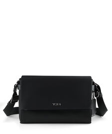 VOYAGEUR Azalea Flap Crossbody