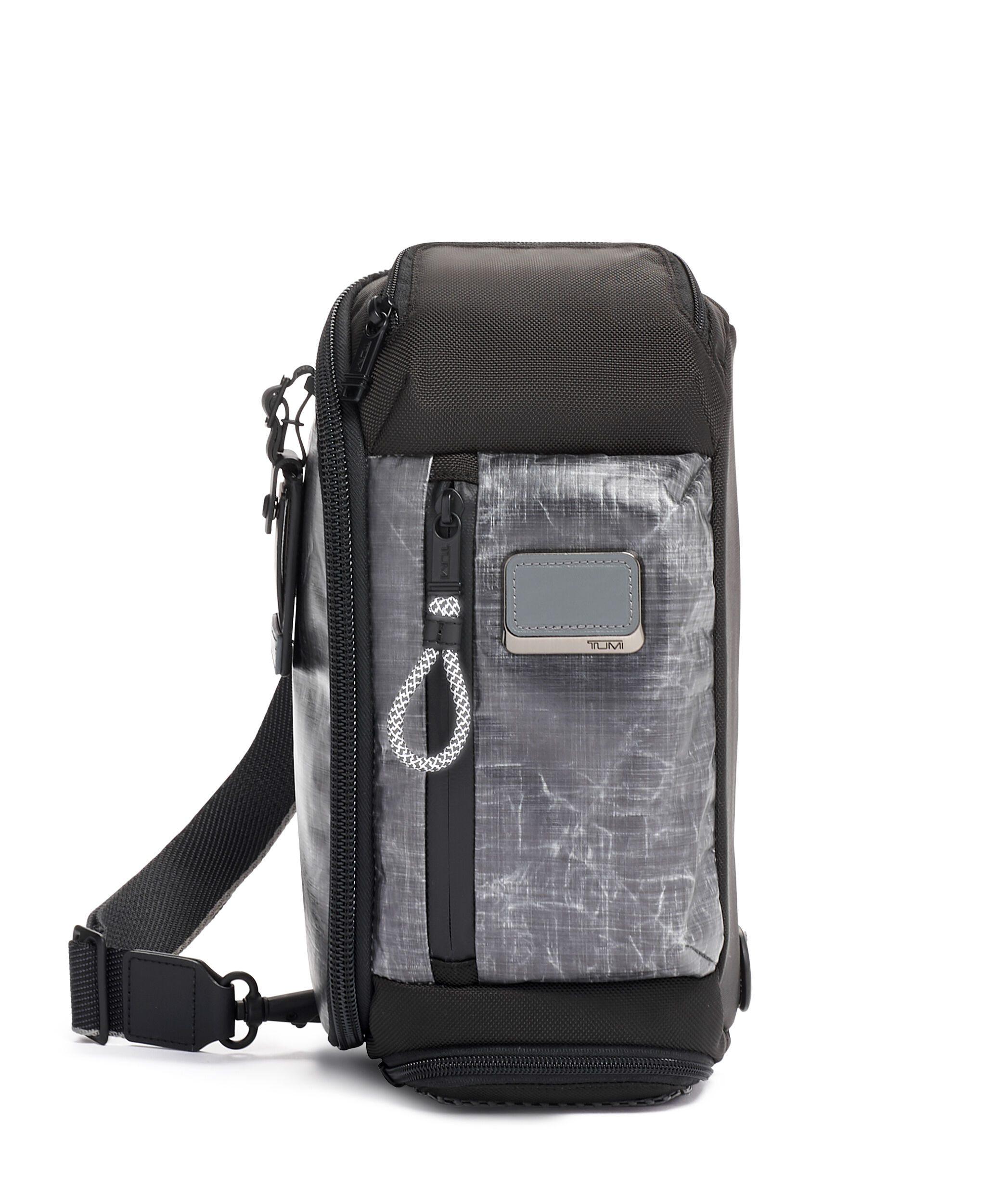 tumi kelley sling leather