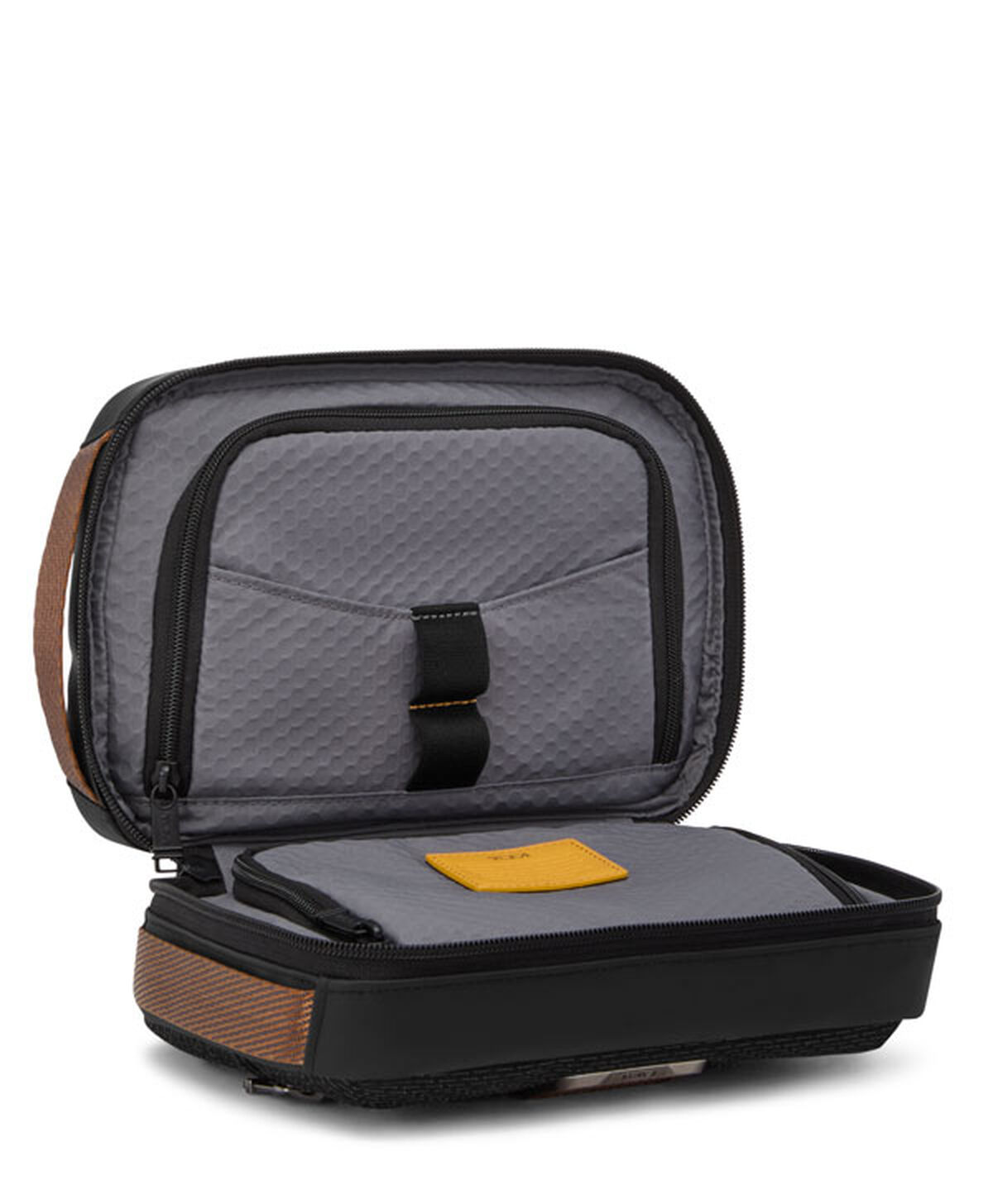 TUMI Response Travel Kit