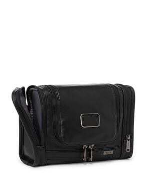 Alpha Hanging Travel Kit