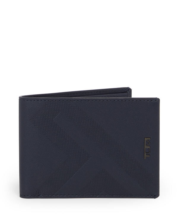 Tumi billeteras deals