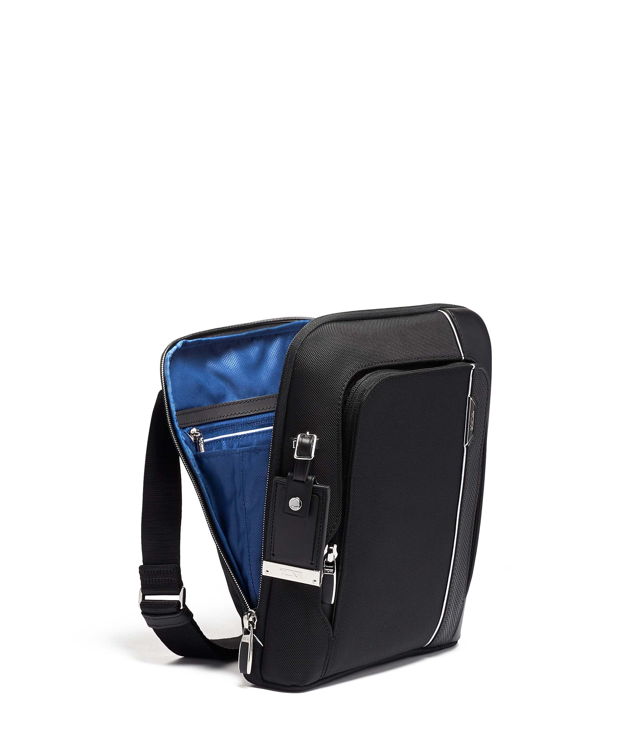 Arrive Collection | TUMI