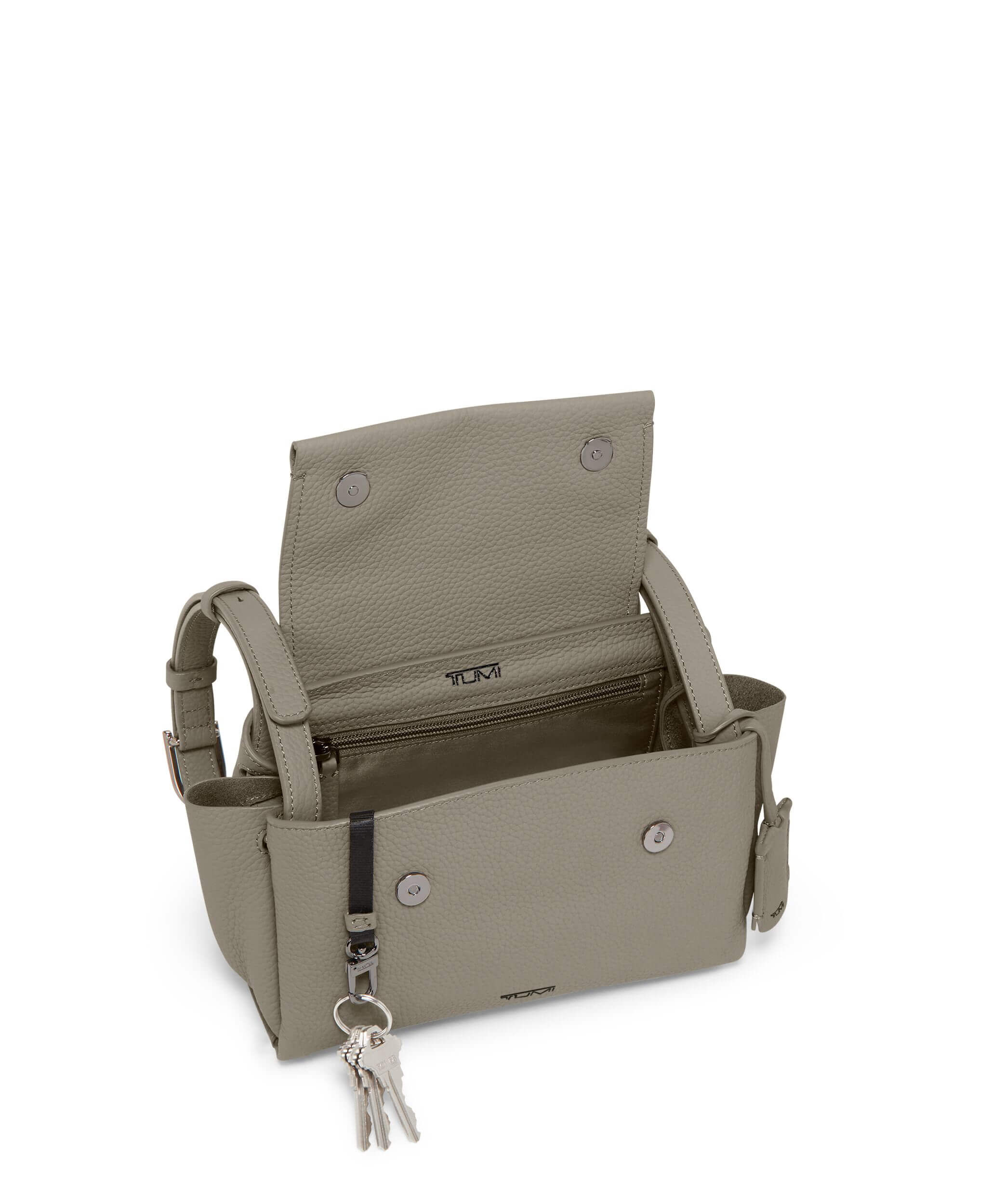 TUMI Cyber Monday Sales Deals on Luggage Bags Accessories