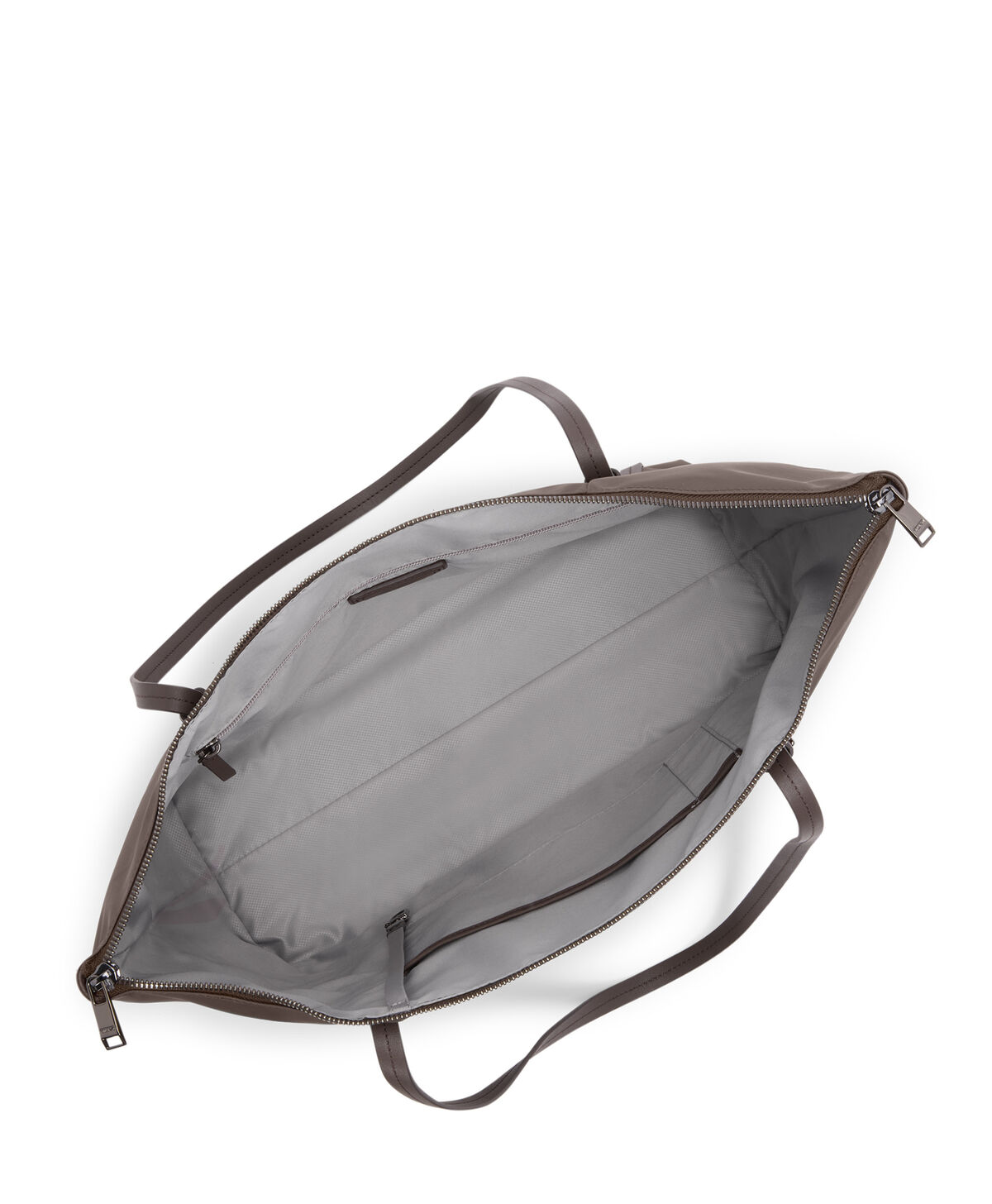 Voyageur Q Tote