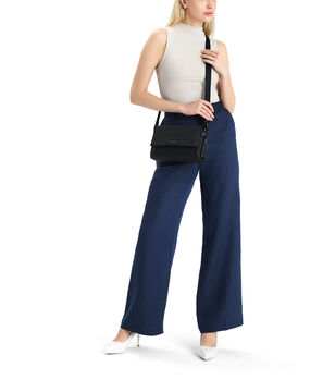 VOYAGEUR Azalea Flap Crossbody