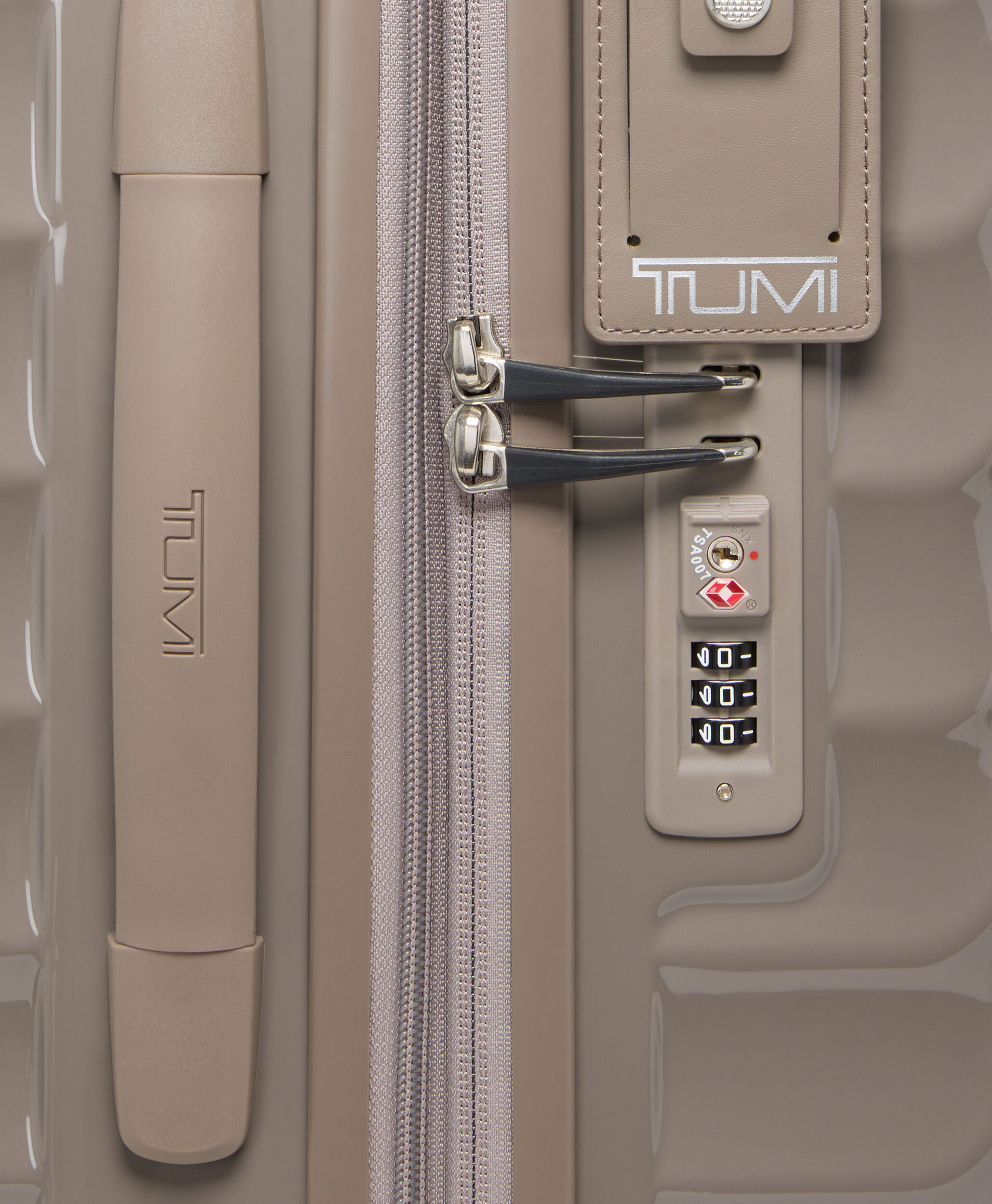 19 Degree Continental Expandable Carry-On 55 cm Beige | TUMI Finland