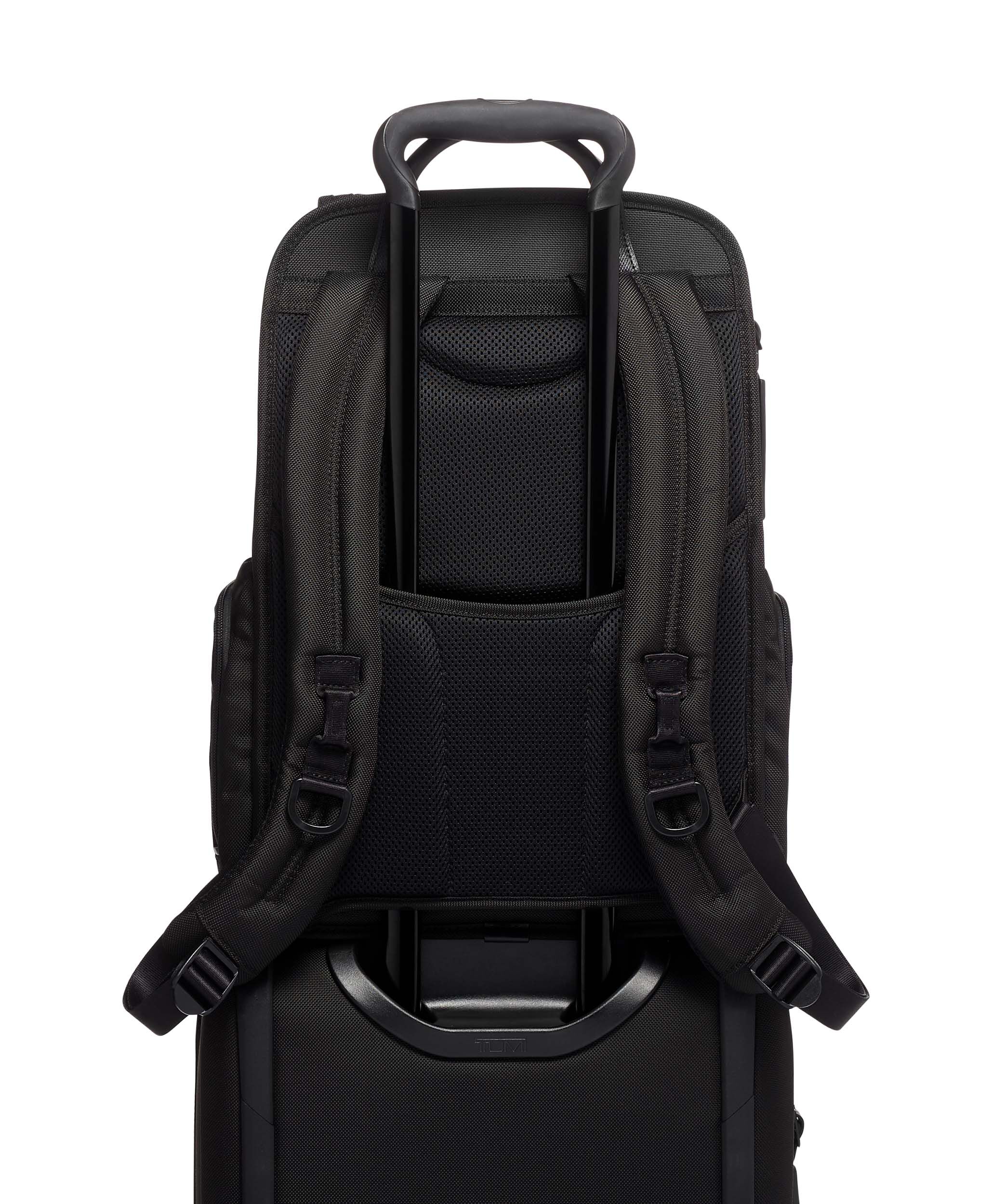 tumi tsa backpack